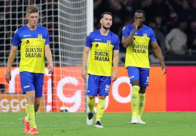 场的组合传 场的组合传